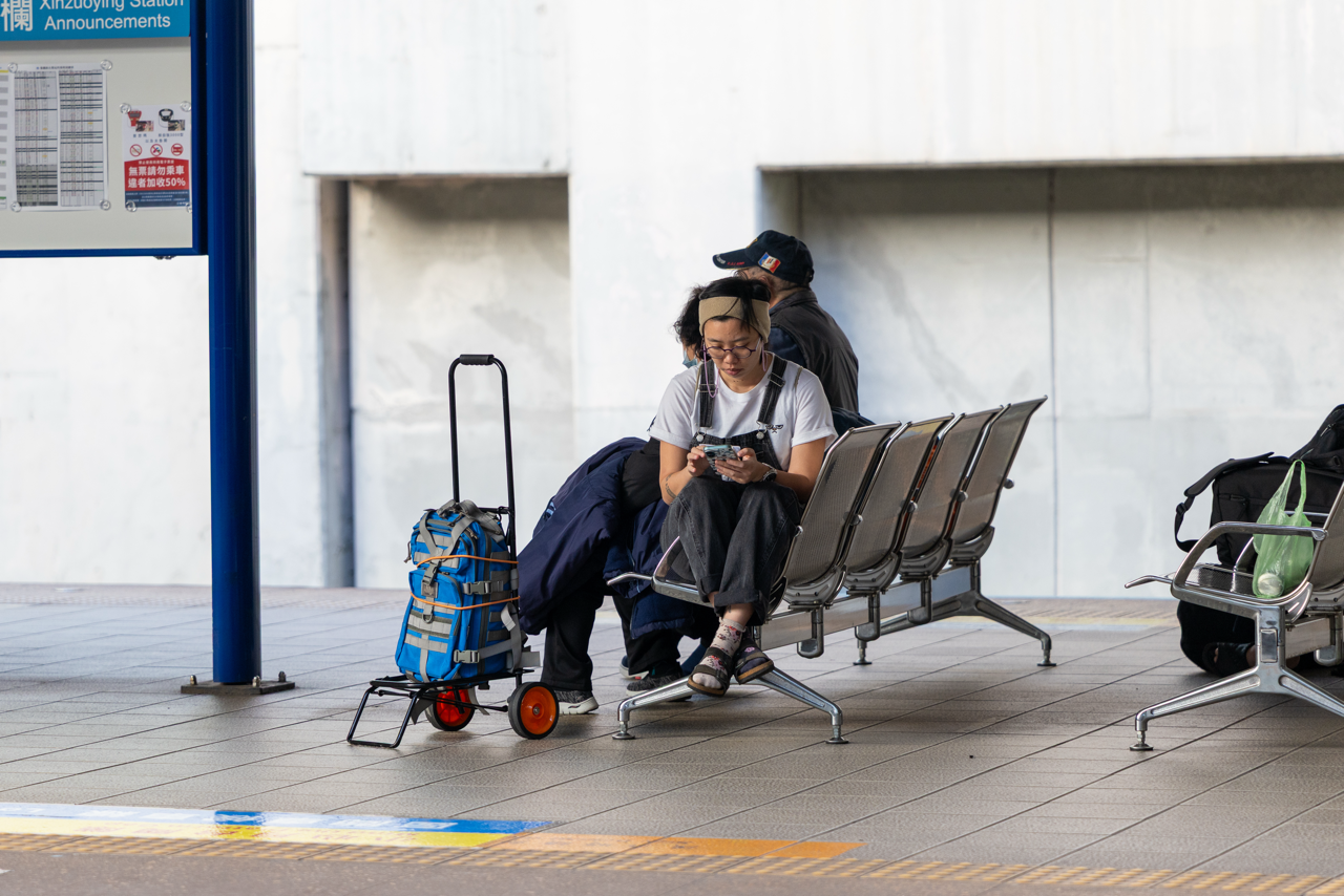Takehiro Iikawa "Decorator Crab: The Heavy Bag"