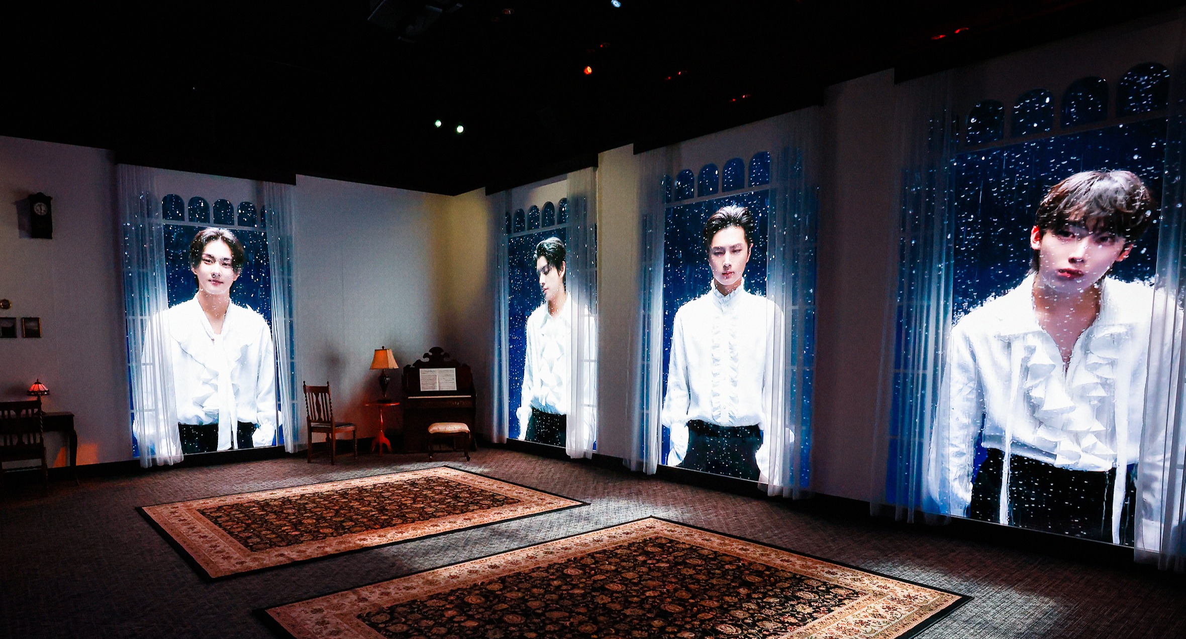 ENHYPENが最新テクノロジーで誘う“ヴァンパイアの館”へ。没入型展示