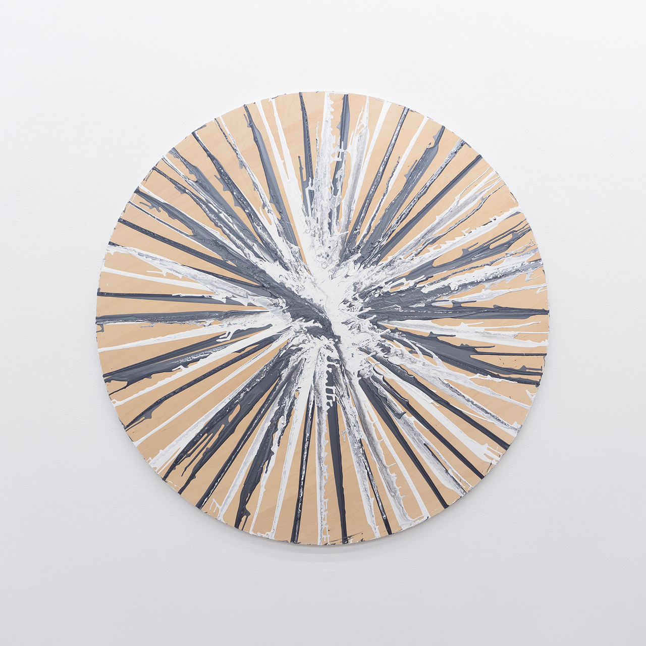 築山有城ドローイング　Yuki Tsukiyama 2020年 築山有城 「Exhibition 2023」 （TEZUKAYAMA GALLERY） ｜Tokyo Art Beat