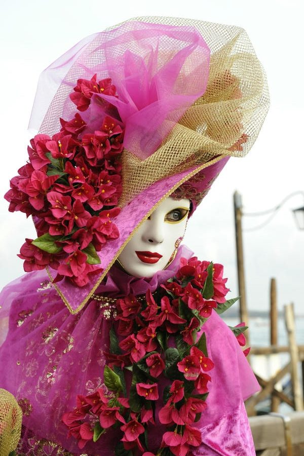 ヴェネチアン・グラスとカーニバルの世界」 （箱根ガラスの森美術館