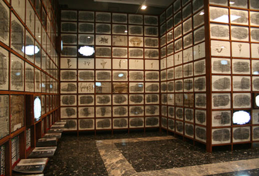 岡部昌生 「On the Wall」  絵画 岡部昌生 『On the Wall』 - 北海道画廊