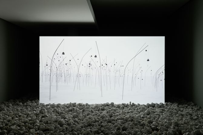 クリスチャン・ボルタンスキーのアニミタス・シリーズがエスパス ルイ