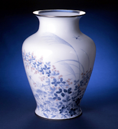 2004_2C60?w=244&h=304&q=100