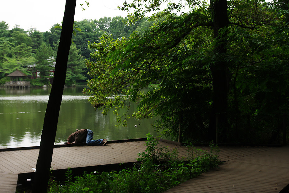 井上光太郎 + 百頭たけし 「心霊写真展」 （22:00画廊） ｜Tokyo Art Beat