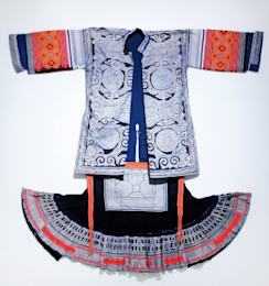 2012_DA7D?w=244&h=304&q=100