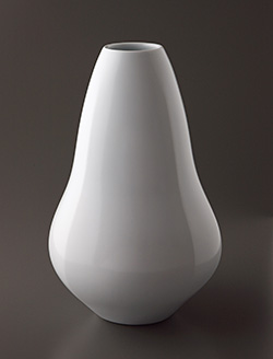 前田昭博 白瓷譜 展 （セイコーハウスホール） ｜Tokyo Art Beat