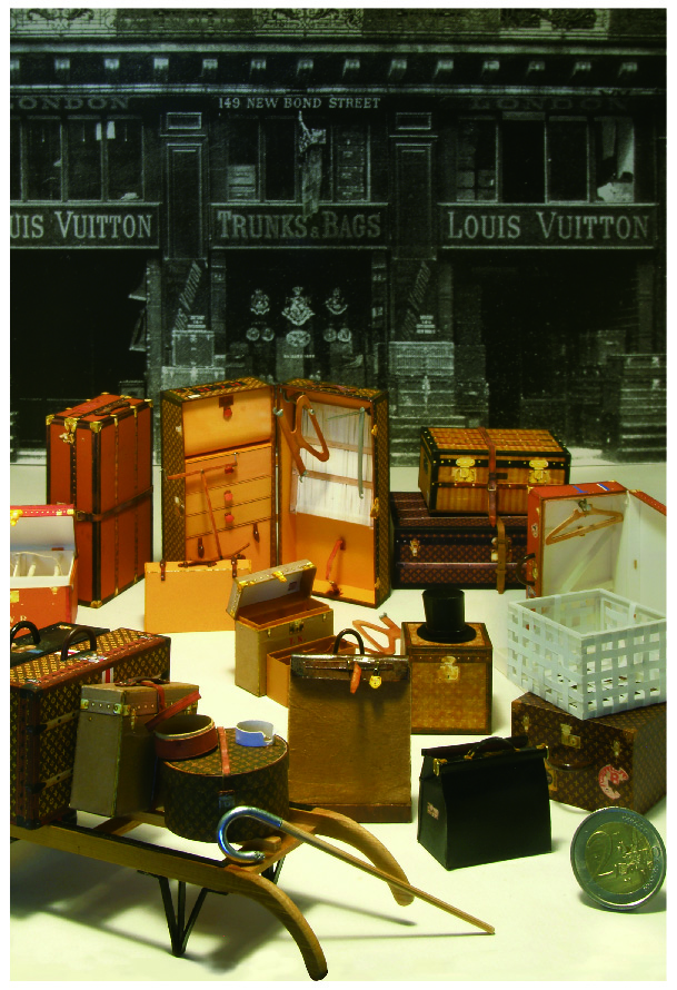 前田勝介 「小さなL.Vuittonトランクの長い歴史旅 - 100年旅の浪漫と美