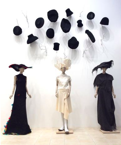平田暁夫一周忌回顧展 コシノヒロコとのコラボレーション -蕾から花へ