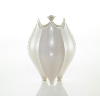 中田博士 「真珠光彩」 （そごう千葉店 7階 美術画廊） ｜Tokyo Art Beat