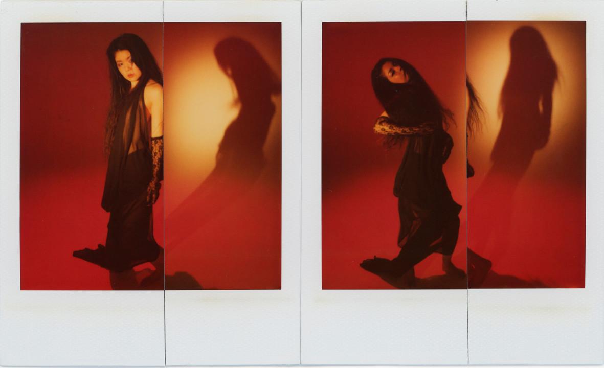 荒木経惟 「淫秋」 （アートスペースAM） ｜Tokyo Art Beat