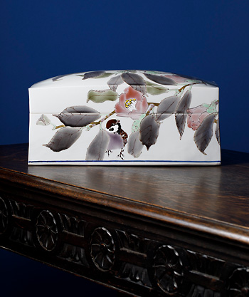 2019_A890?w=784&h=640&q=100