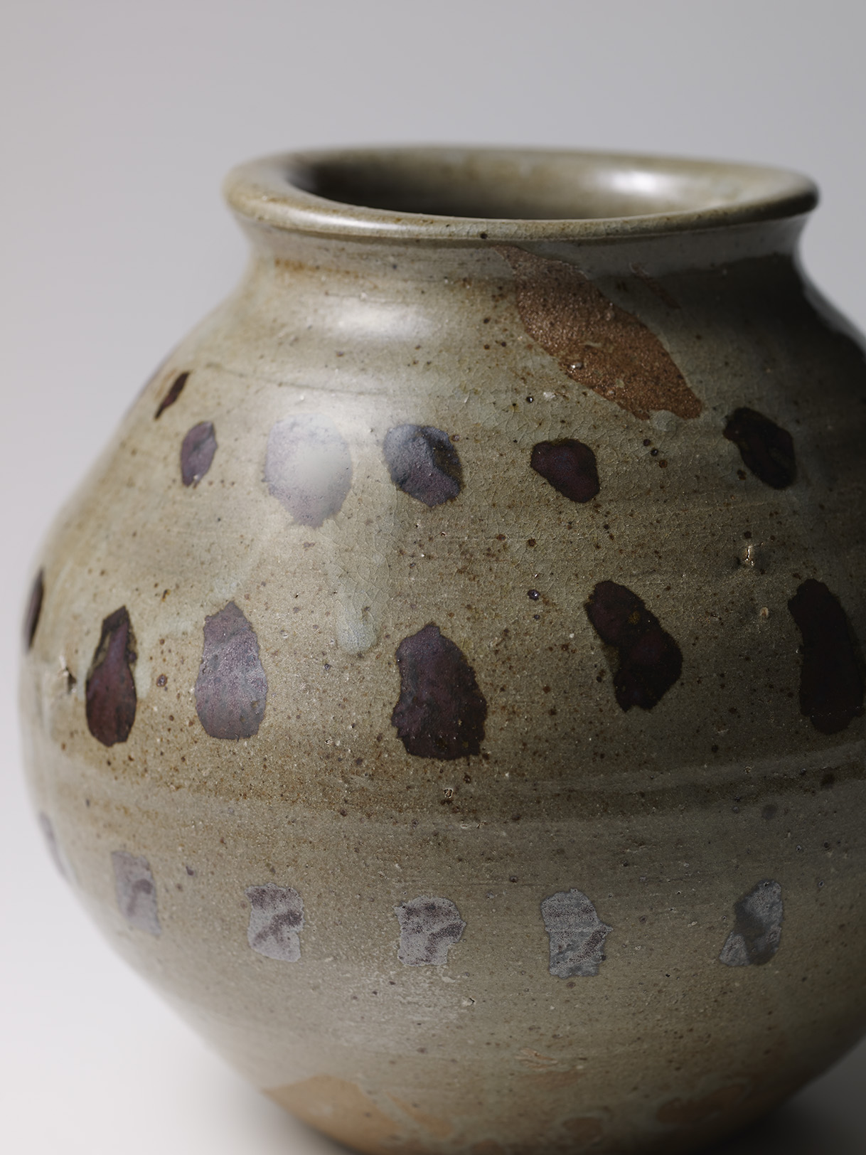 黒田陶苑 陶芸 焼物 個展 作品展 カタログ 24冊 北大路魯山人 小山冨士夫 やきものに捧げて 小山冨士夫展」 （しぶや黒田陶苑） ｜Tokyo Art Beat