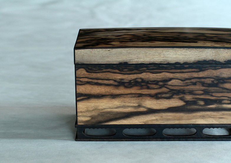 佃眞吾「木工展」 （白 marunouchi） ｜Tokyo Art Beat