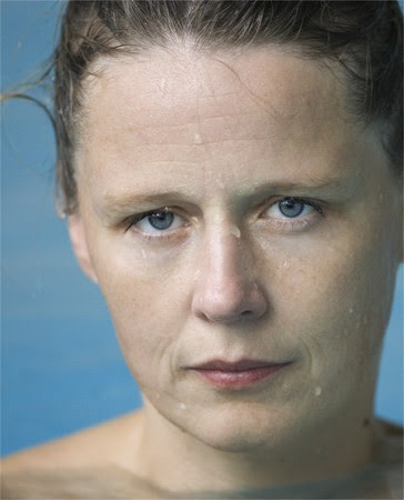 ロニ・ホーン 個展のインビテーションカード Roni Horn 個展の