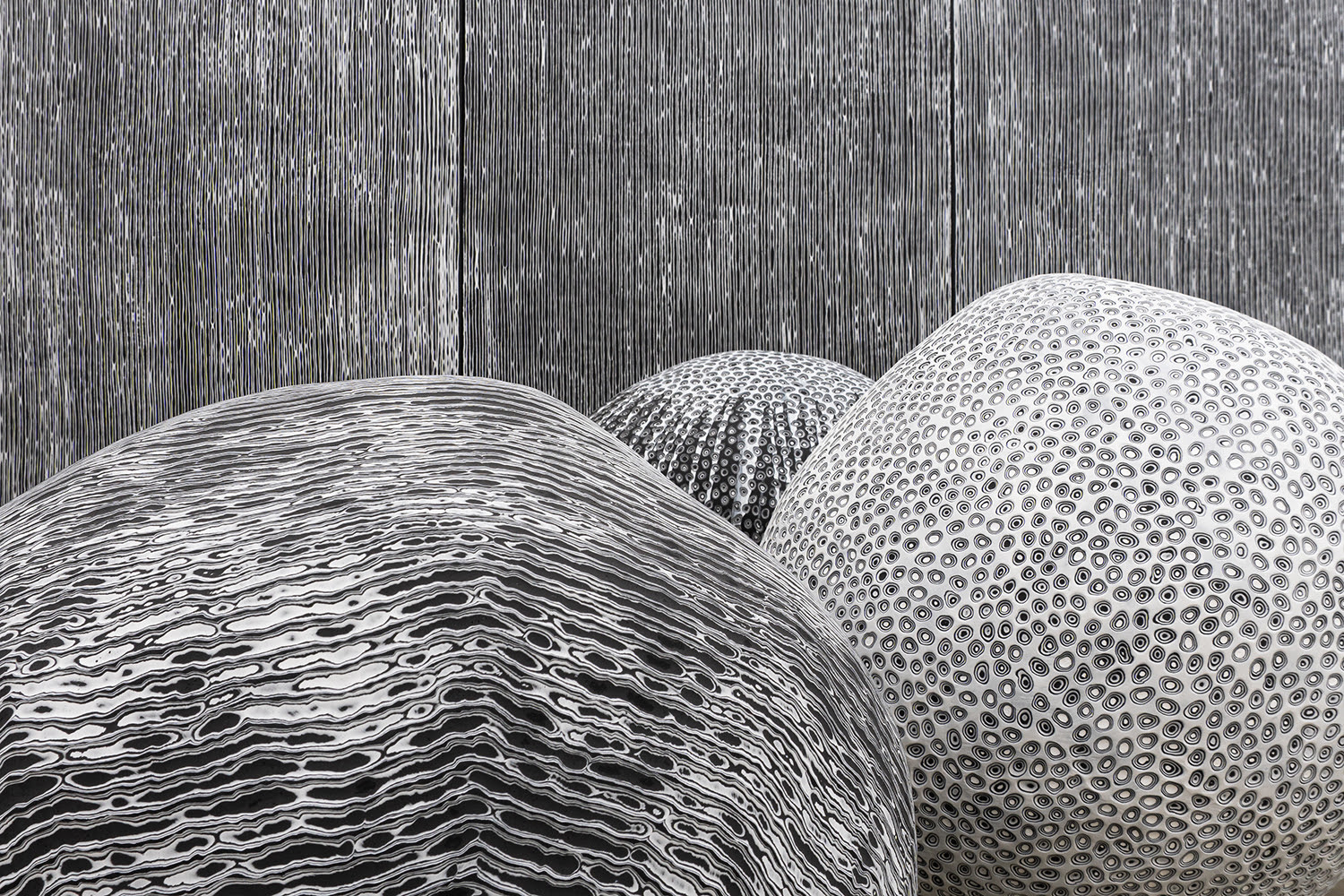 上鈴木正一 油彩画『グランドセントラルターミナル』超・超・超オススメ作品です! 楽天市場】【ふるさと納税】版画 鈴木英人 「南カリフォルニアの休日2