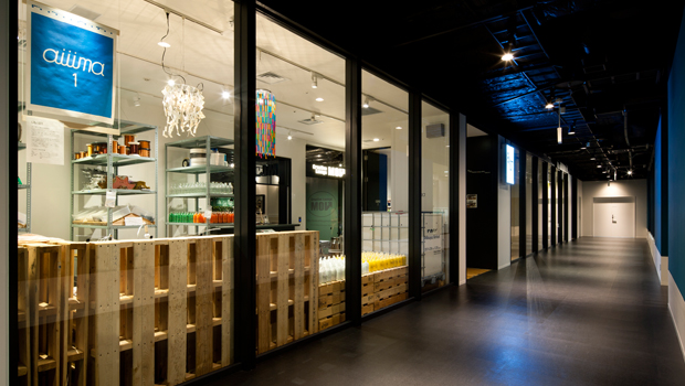 渋谷ヒカリエ 8/ Creative Lounge MOV - SHOWCASE aiiima｜Tokyo Art Beat