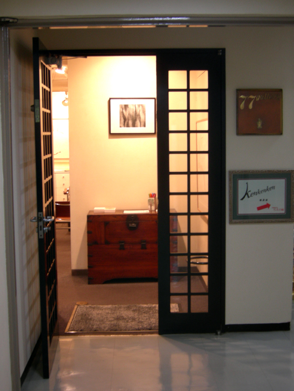 【真作保証】阿部幸洋『La poblacion』銅版画 10部限定 スペイン風景 阿部幸洋新作油彩画展 （77 Gallery） ｜Tokyo Art Beat