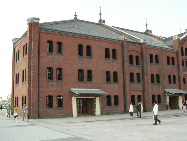 Yokohama Red Brick Warehouse Number 1 Space｜Tokyo Art Beat