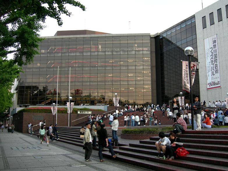 神奈川県民ホールギャラリー Tokyo Art Beat