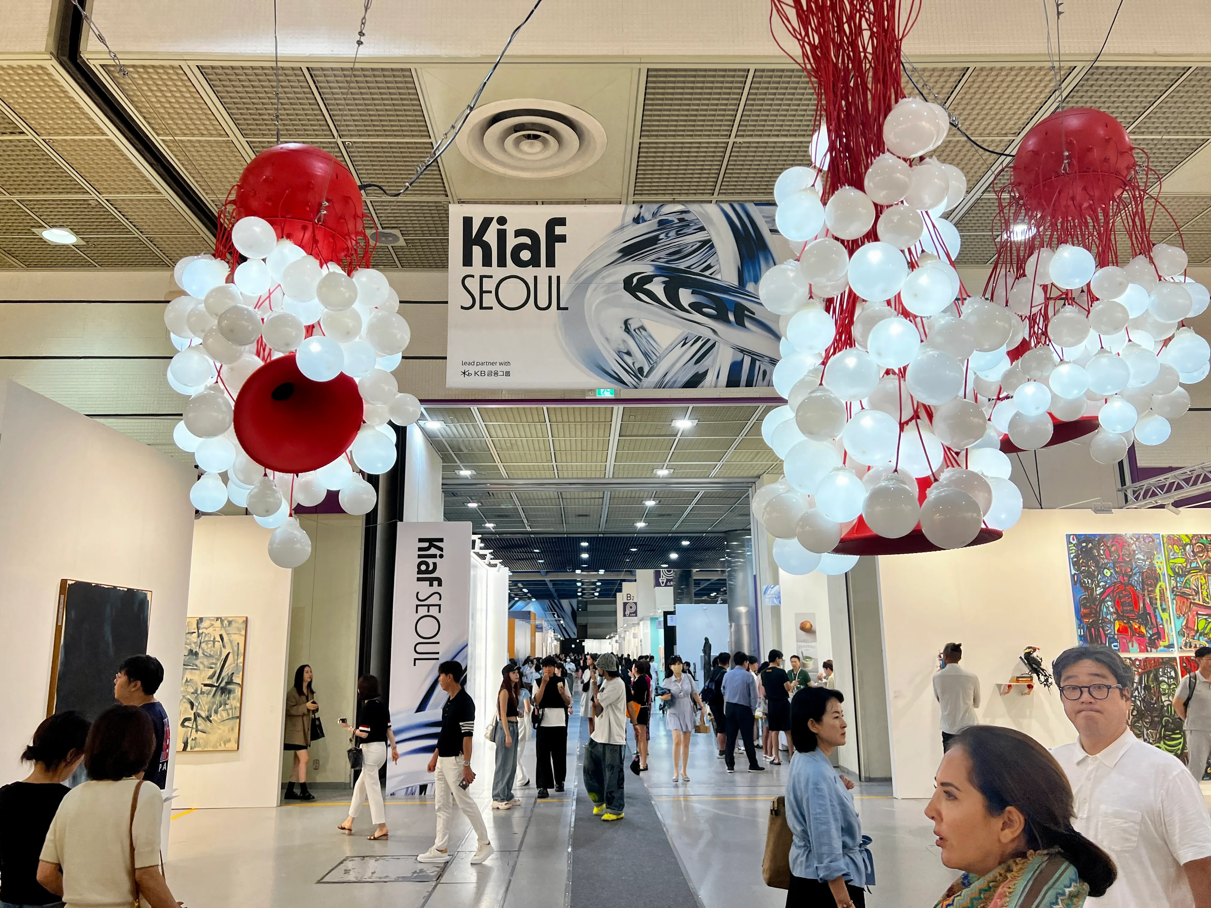 キアフ・ソウル2024」レポート。韓国の歴史ある大型フェアに見るソウル