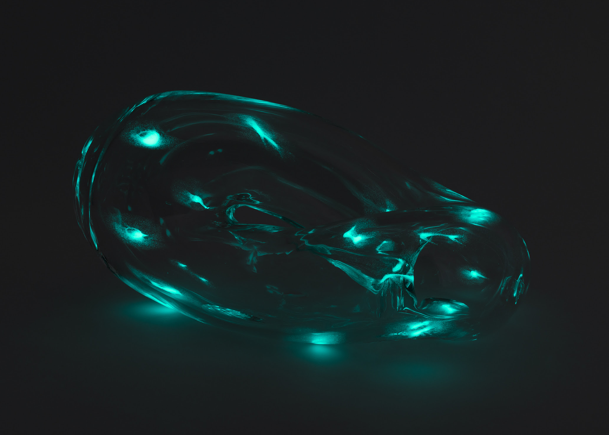 田島美加 「Spectral」 （TARO NASU） ｜Tokyo Art Beat