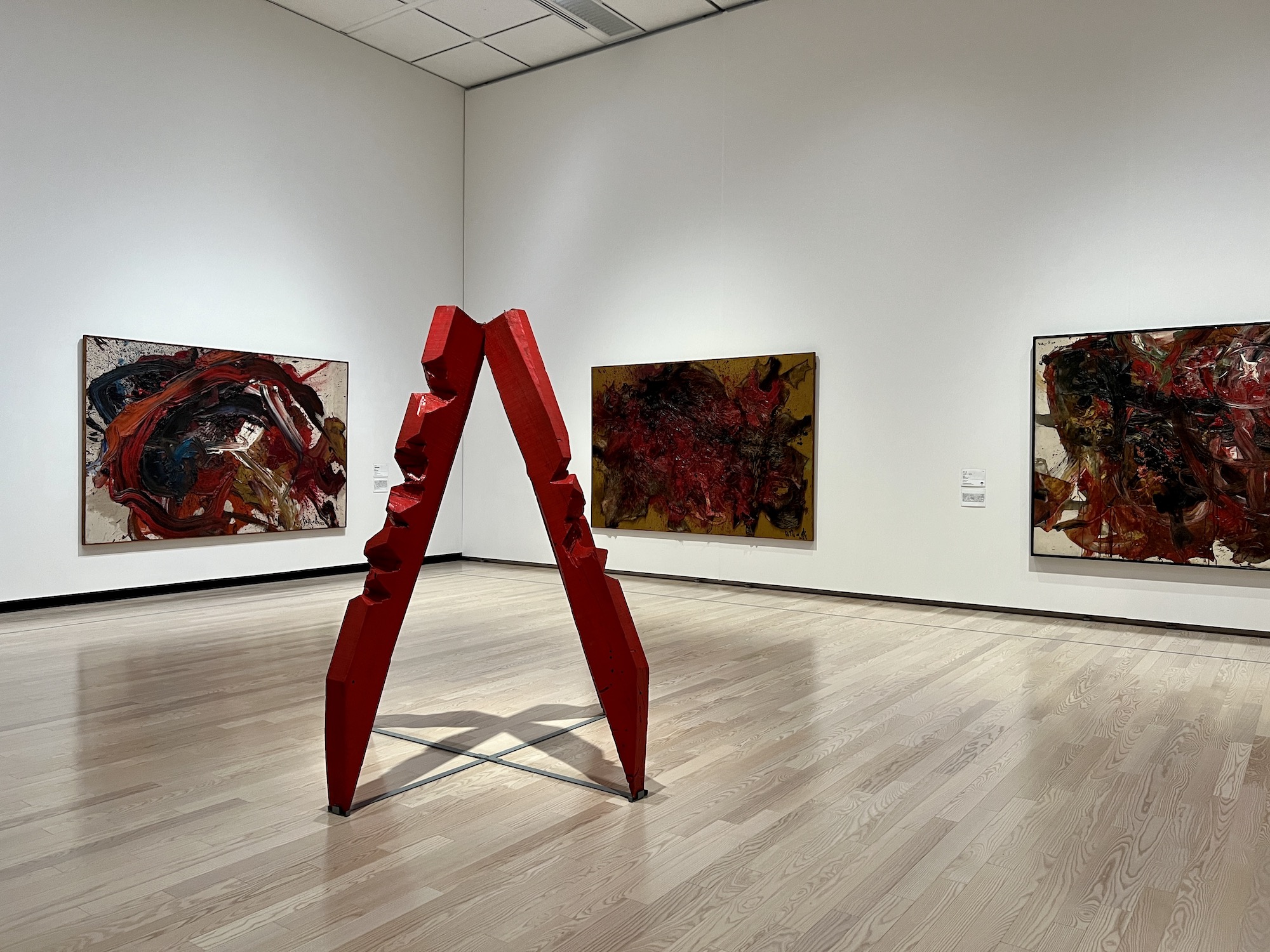 業界大好評 具体 GUTAI: ニューヨーク・グッゲンハイム美術館