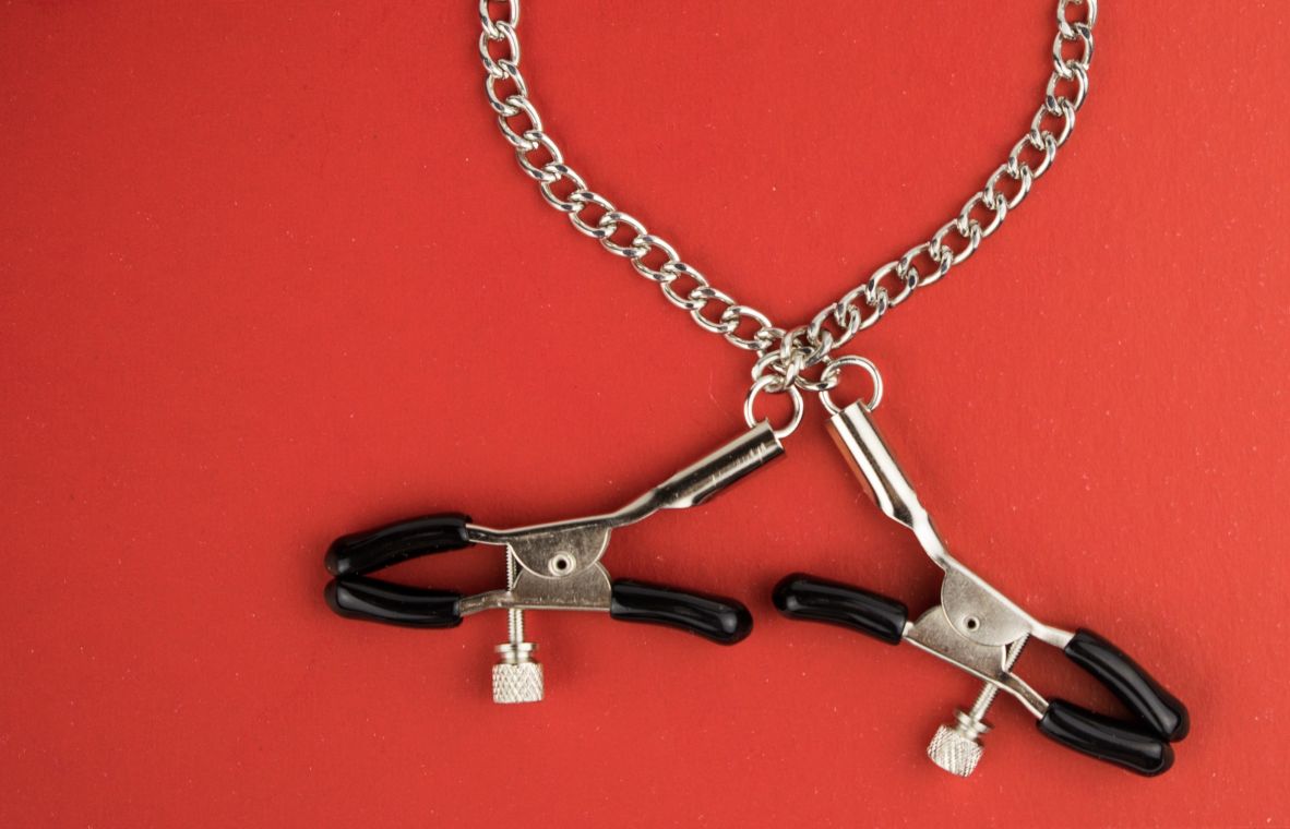The Best Types of Nipple Clamps for Beginners to Nipple Play