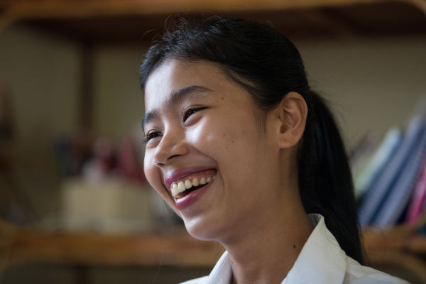 A $1,000 loan to Phearong helped her to pay for university fees and cost of living expenses.