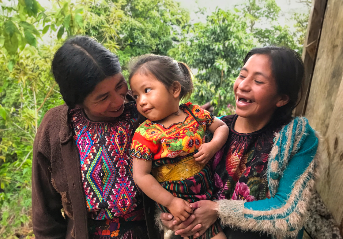 Luciana's Kiva loan helped her buy colorful thread to grow her textile business