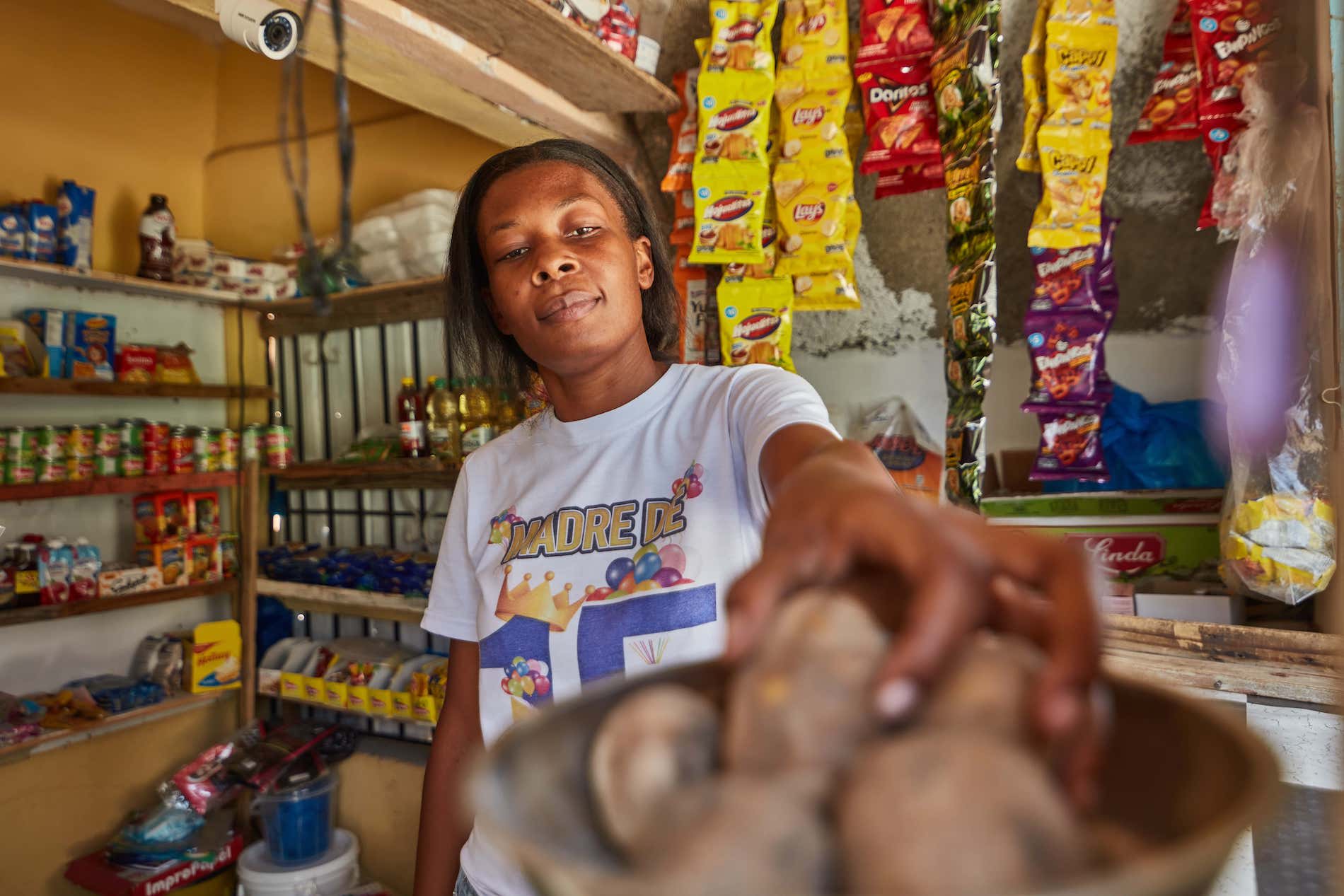 Kiva borrower Rosa in her store in the Dominican Republic