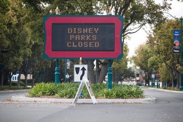 Disney parks closed sign