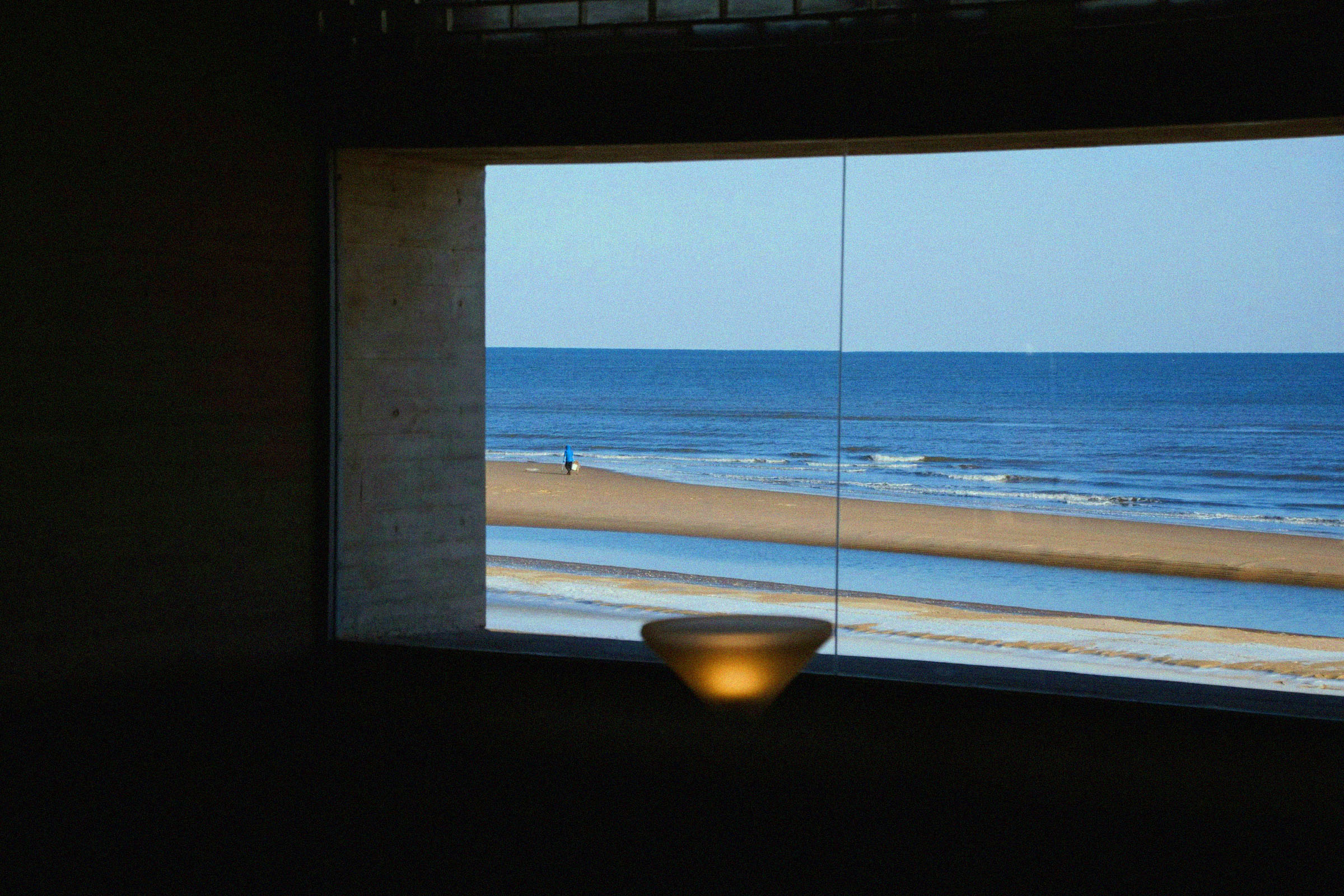 COASTAL WINDOW - EDIT