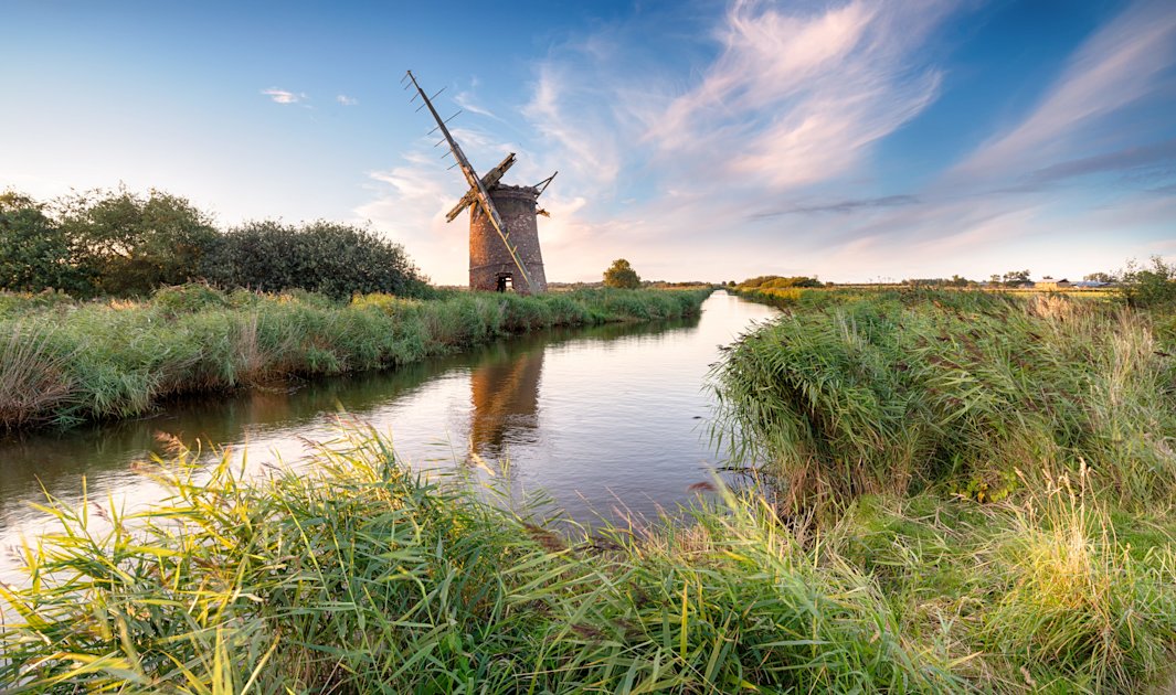 Things To Do Holt Norfolk , Holt Antiques & Interiors Centre – PUWOW