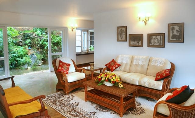 Luxury Villa - Kandy image 0