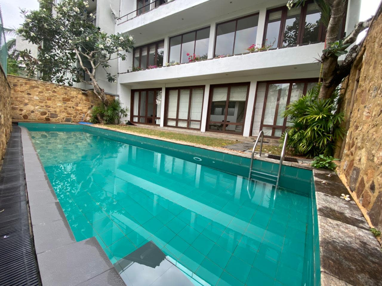 Swimming Pool 2