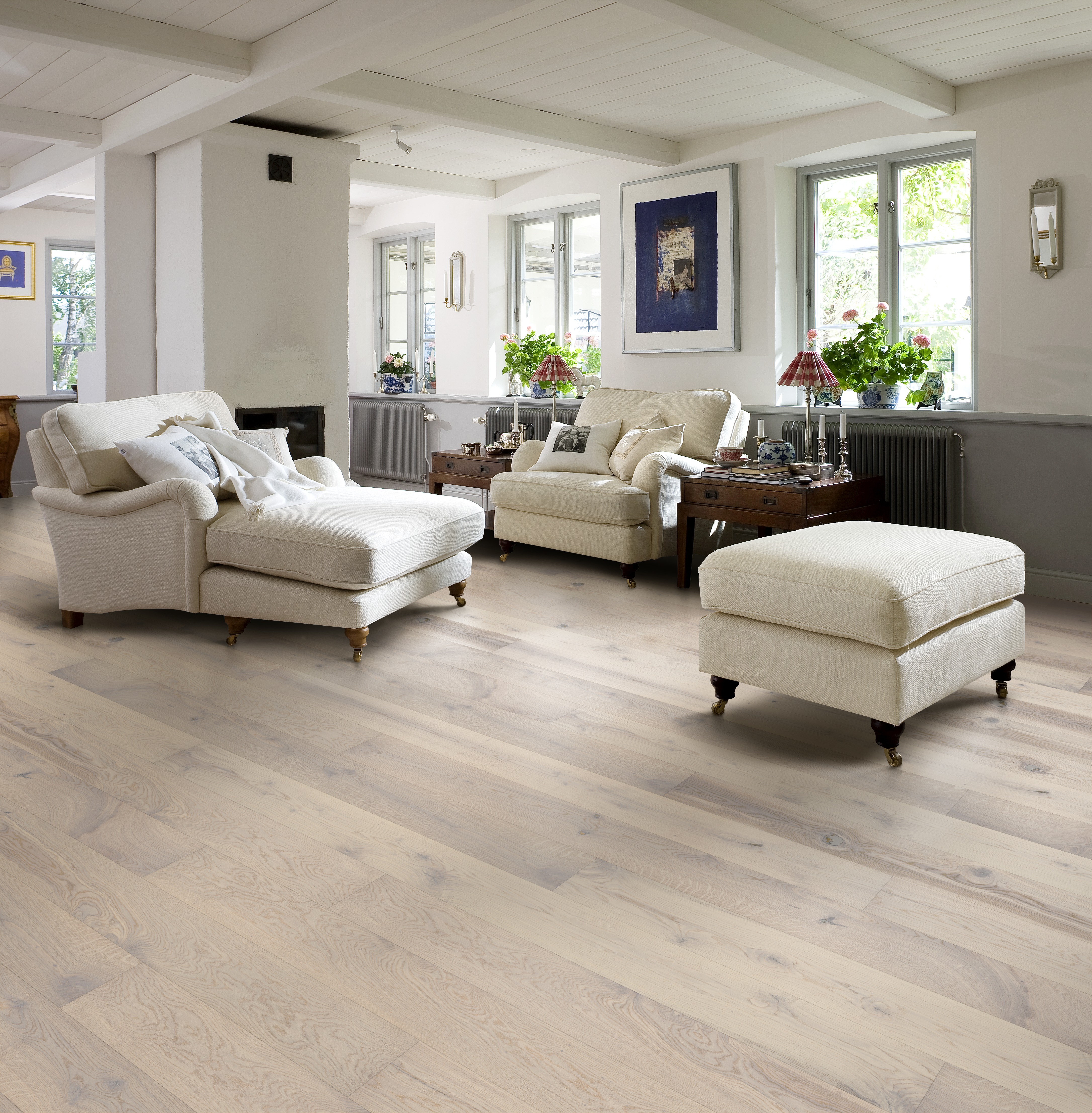 Ламинат В Интерьере Дома Фото фото 23