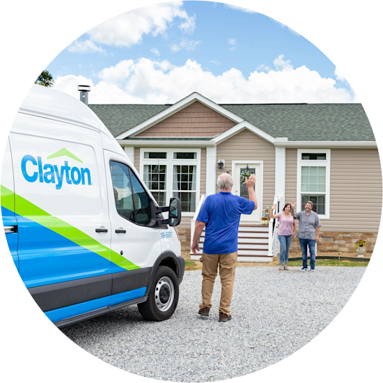 Service Tech Customer Visit Lifestyle Exterior 061