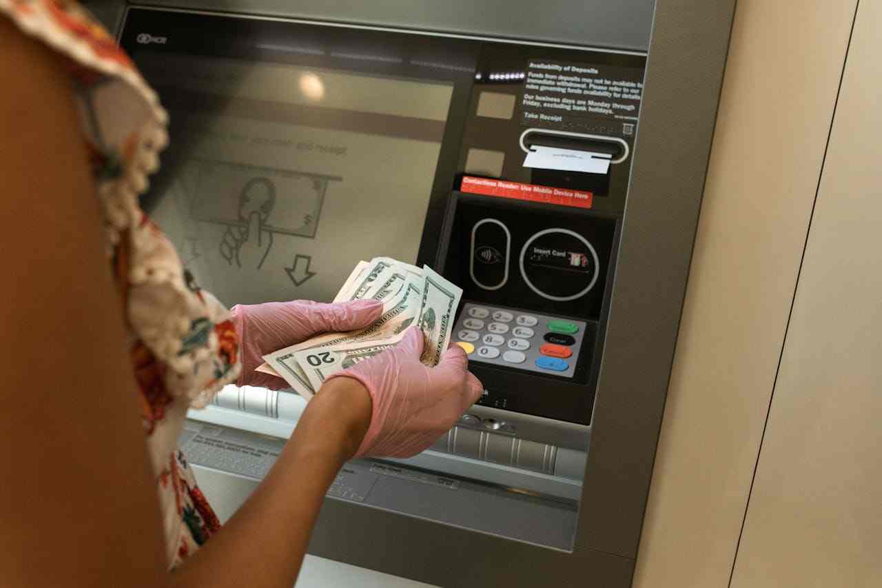 向金融機構申請解除警示帳戶