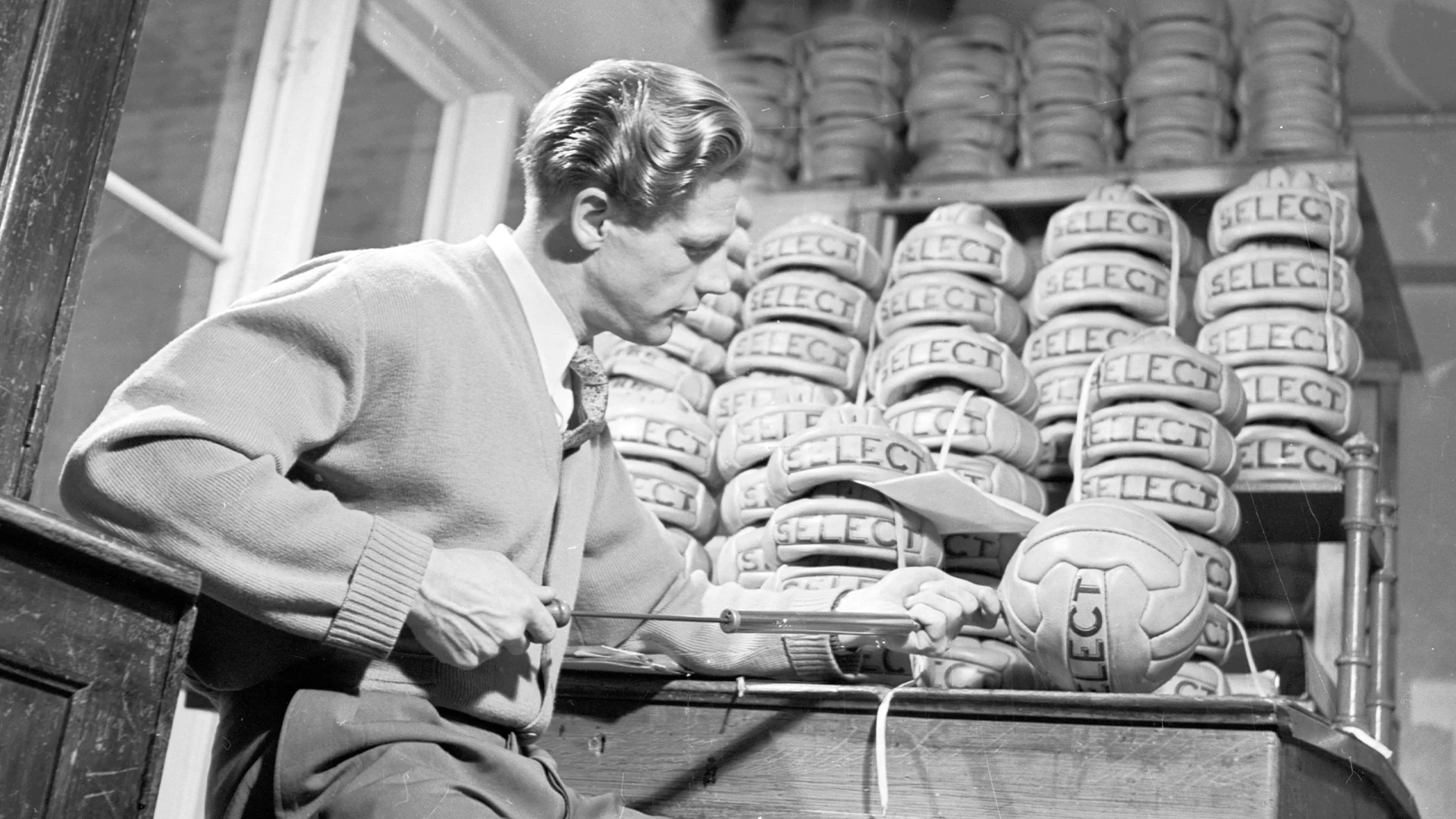 75 år med SELECT - verdensledende ballprodusent