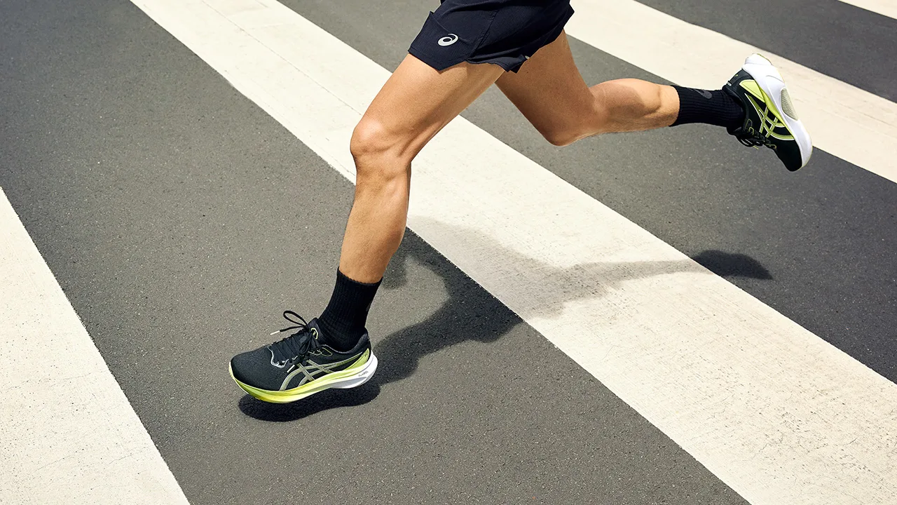 Asics GEL-Kayano 30 - löpning på asfalt