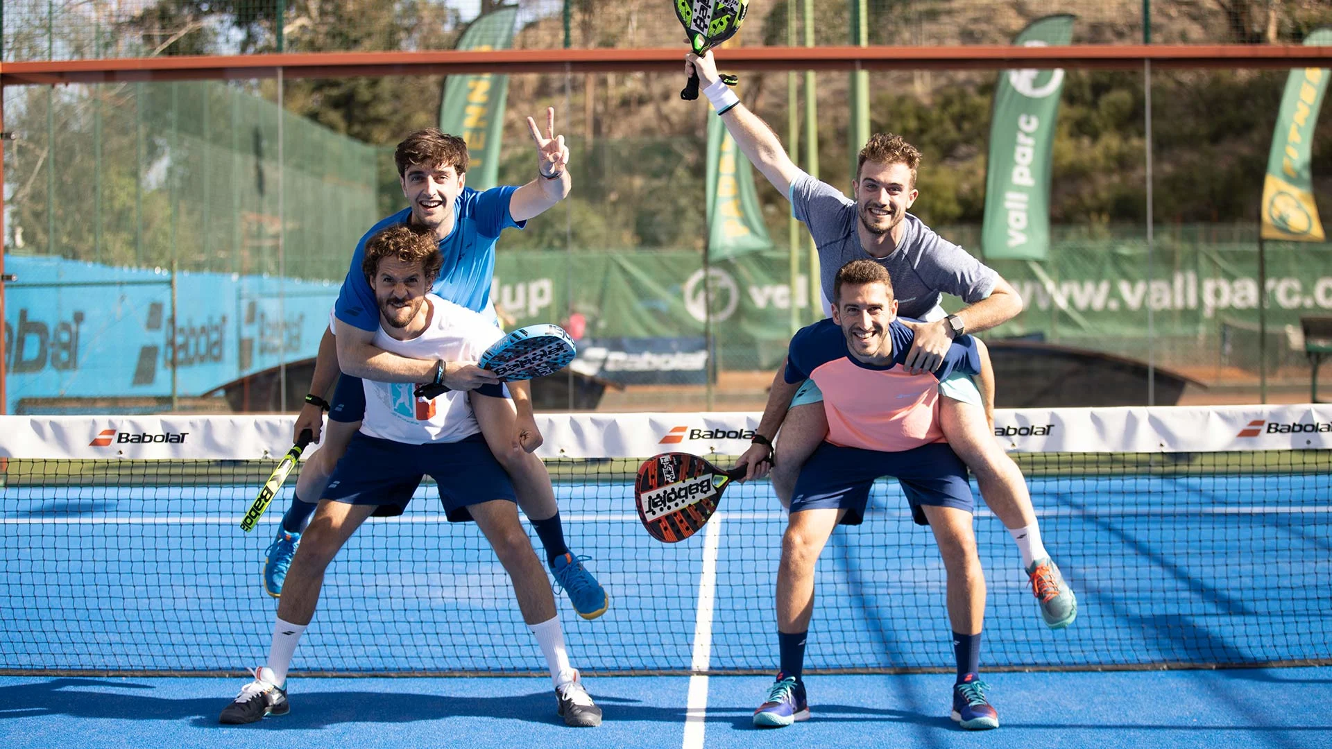 5 grunner til å spille racketsport