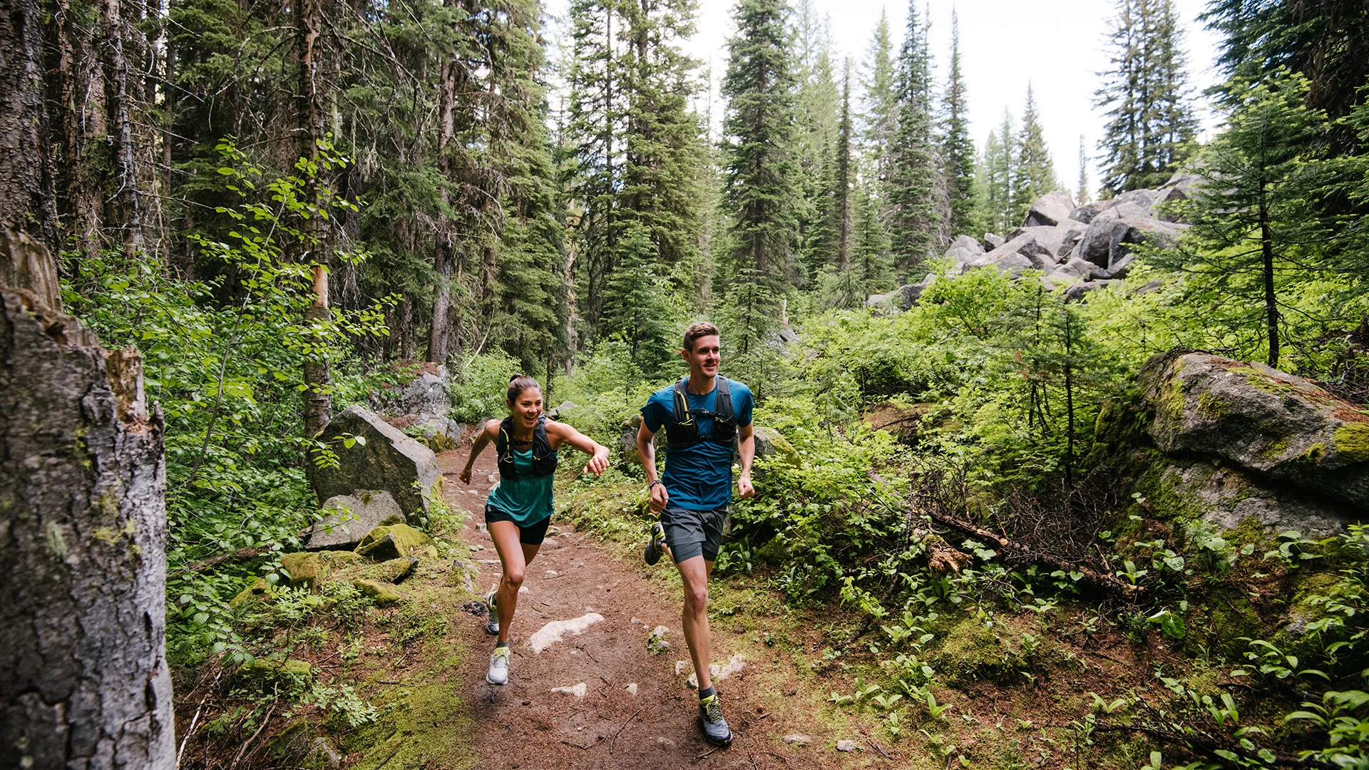 Lass den Asphalt hinter dir und werde Trailrunner.