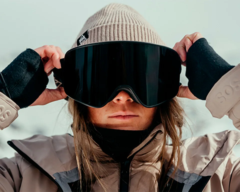 Ski goggles