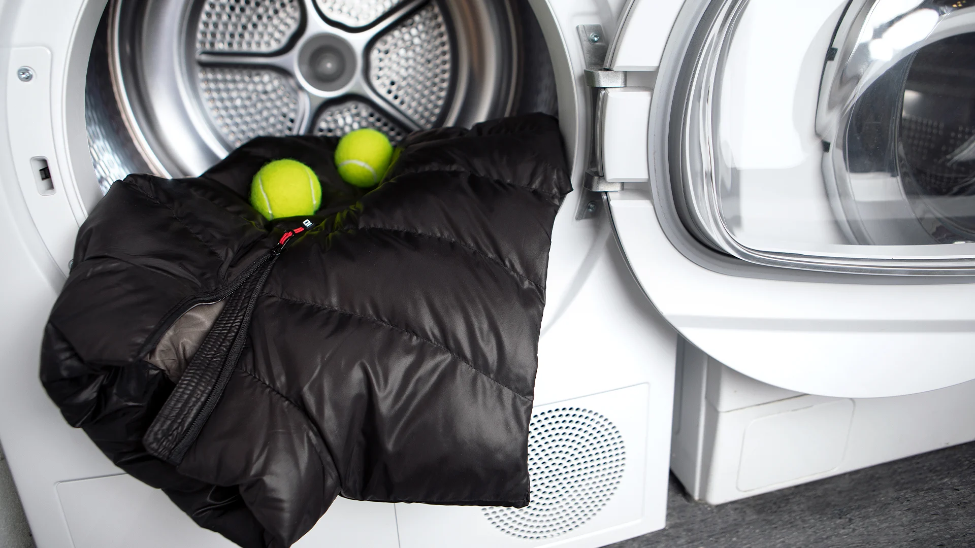Så tvättar du din dunjacka