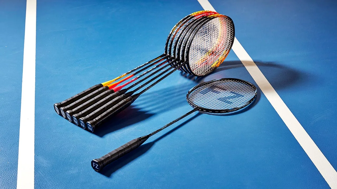 Text and image badminton racket blog