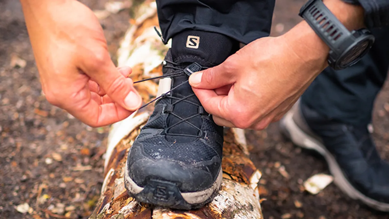 Salomon Focus på snörningen