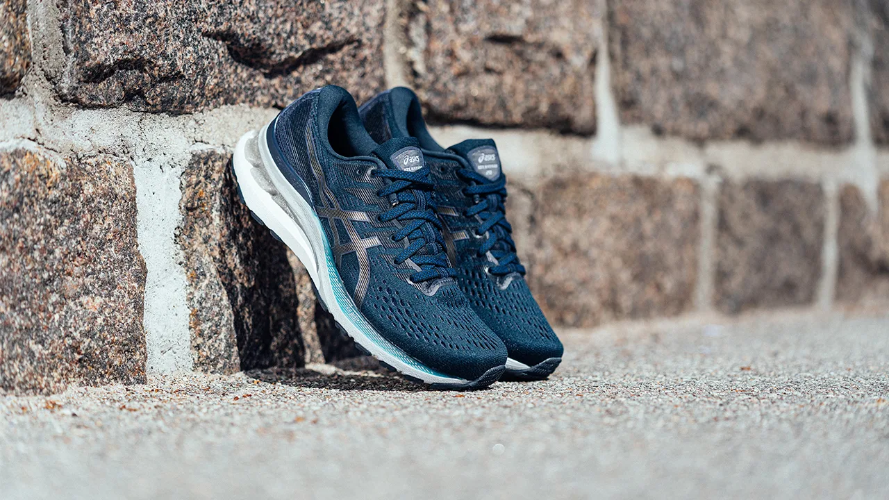 Kayano 28 blå