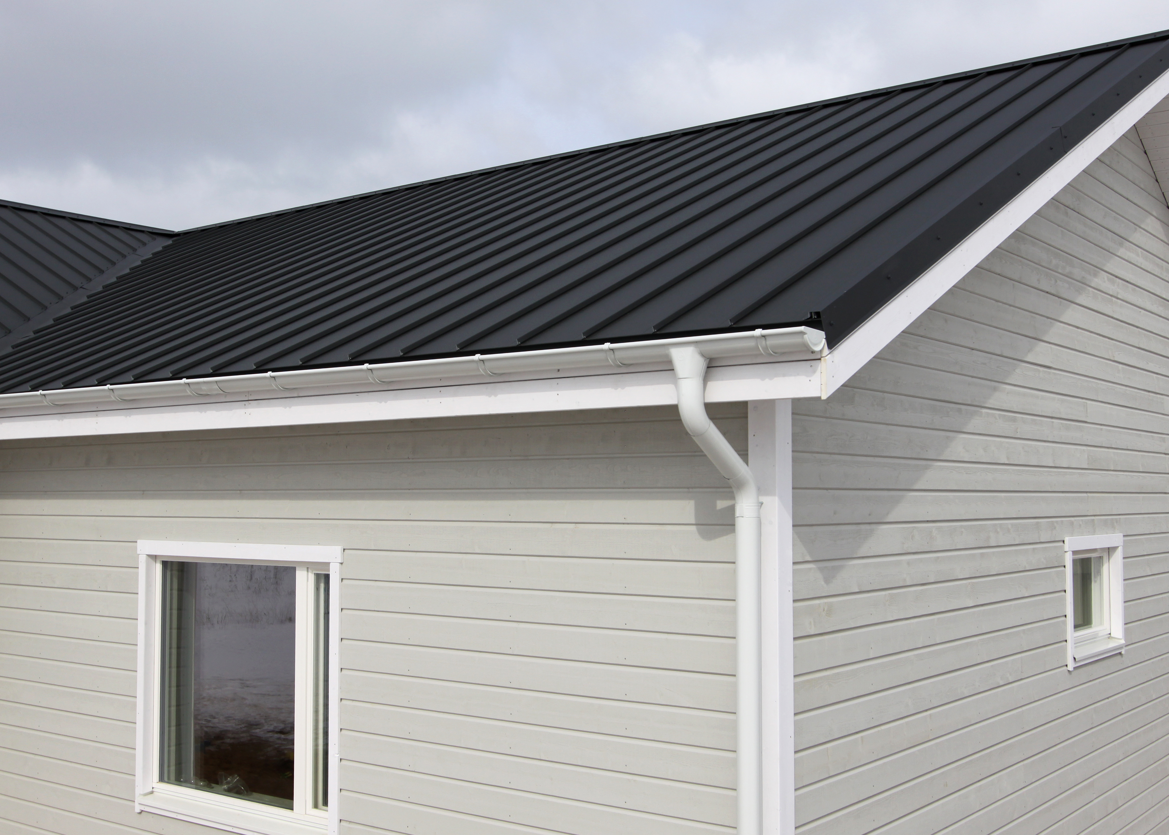 12 Plaques Tôle Profilée Trapézoïdale KESSER - Acier Galvanisé 0,25mm - Pour Toit Abri Jardin, Garage - 7m² Total