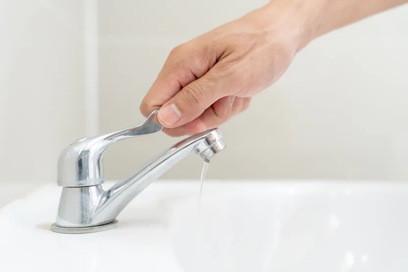 Pas de pression d'eau chaude, vérifiez le béaba !