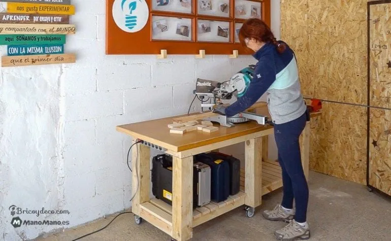 Tavolo da lavoro per hobby per modellismo, organizer portatile con